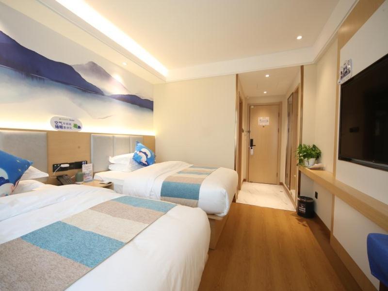 Greentree Inn Shanghai Zhongshan Hutai Hotel Exterior photo