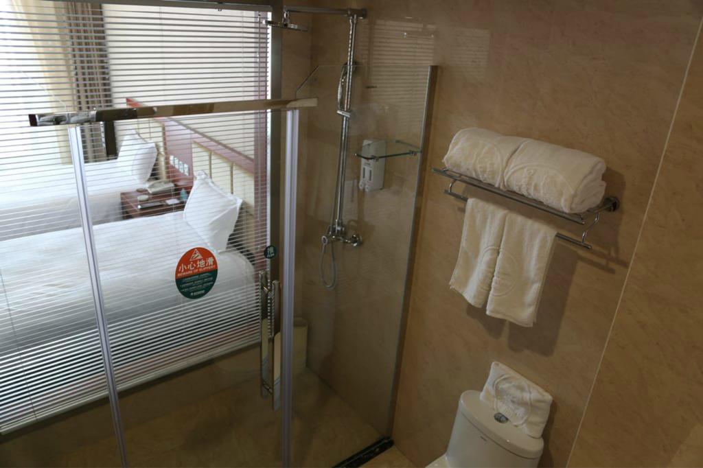 Greentree Inn Shanghai Zhongshan Hutai Hotel Exterior photo